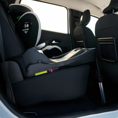 Baza ISOFIX Avionaut Dock 2 – bezpieczny sposób montażu fotelików, z wydłużaną i skracaną nogą stabilizującą konstrukcję. Przeznaczona do fotelików 0-13 kg.