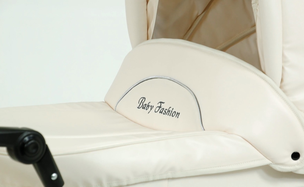 Detal gondoli wózka retro Baby Fashion – eleganckie wykończenie vintage.