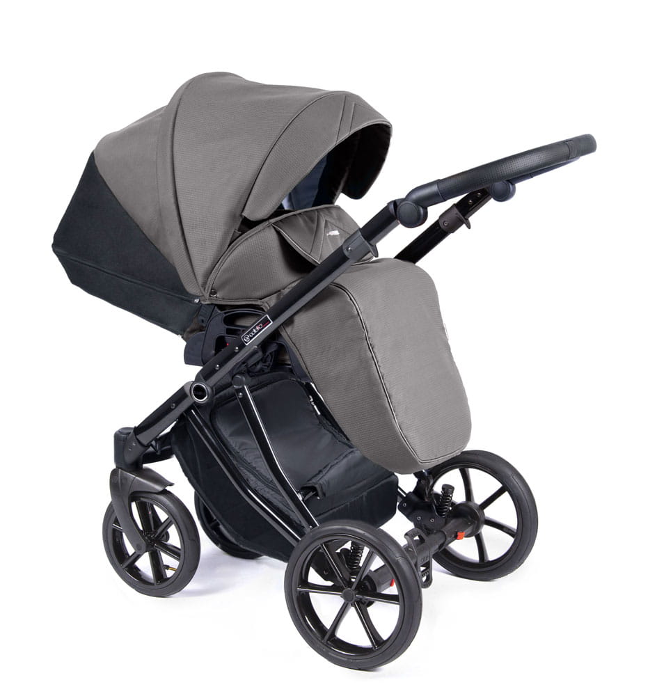 czarna rama wózka 3w1 Coletto Dante D-19 – siedzisko spacerowe z pokrowcem na nóżki, dostępne w Dadi-Shop