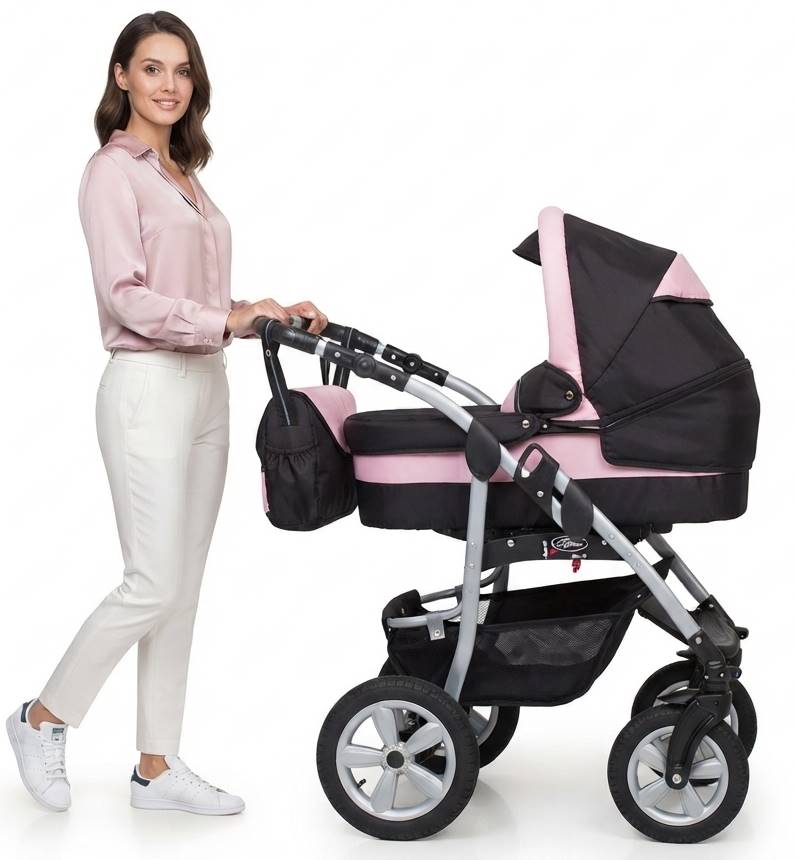 Wózek Krasnal Coral prezentowany przez modelkę w studio