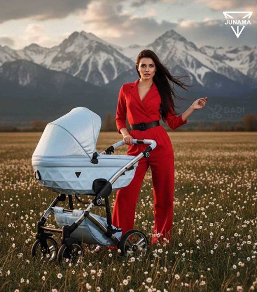 wózek 2w1 Junama Dolce Blue 02 – elegancki wózek wielofunkcyjny w kolorze niebieskim, sesja produktowa Dadi-Shop