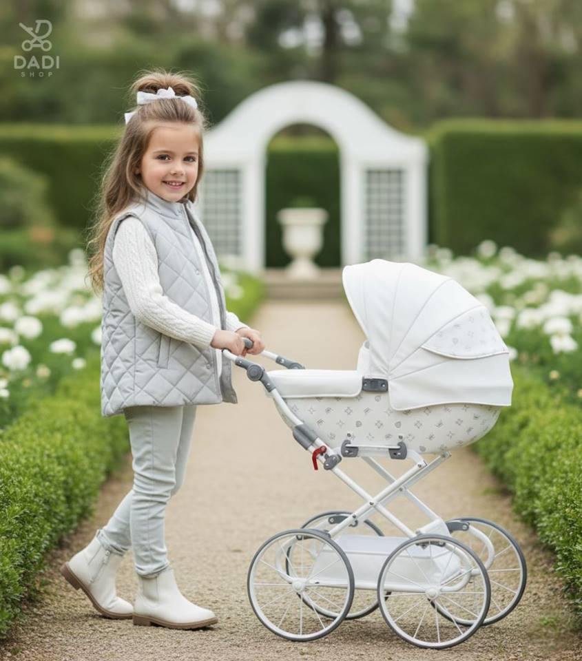 white retro doll pram Tako Laret Imperial Mini, elegant vintage-style toy stroller for girls, dadi-shop product photo outdoors