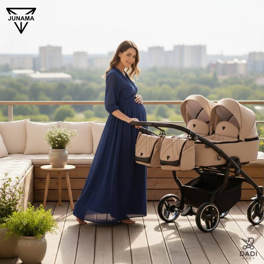 Wózek bliźniaczy Junama Duo V3 01 Beige – wielofunkcyjny 3w1/2w1/4w1 z dwiema gondolami, wąska konstrukcja mieszcząca się w każde drzwi, sesja plenerowa z modelką, Dadi-Shop