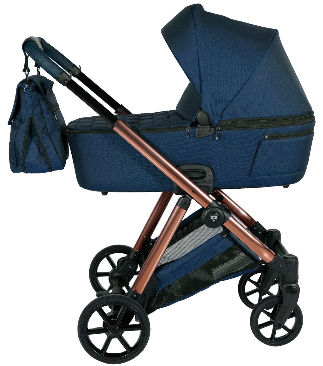 Junama Ellegance Elegance Tako czarny 06 blue – prezentacja gondoli wózka dziecięcego kolor niebieski 06