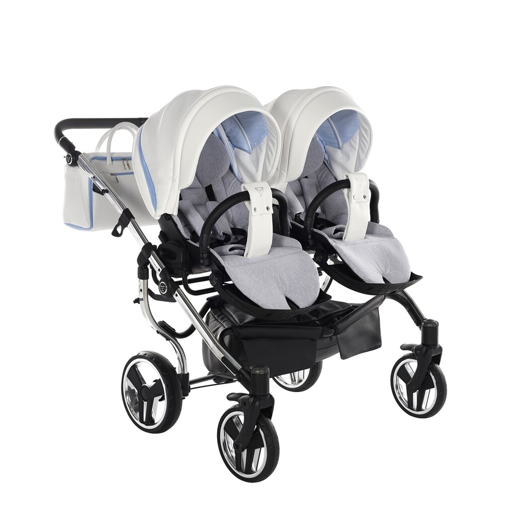 Wózek bliźniaczy Junama Candy Duo V2 02 Blue w wersji spacerowej z szarymi siedziskami.