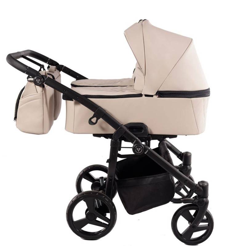 Elegancka gondola wózka bliźniaczego Junama Duo V3 Eco Beige – widok z profilu, wykończenie z eko skóry.