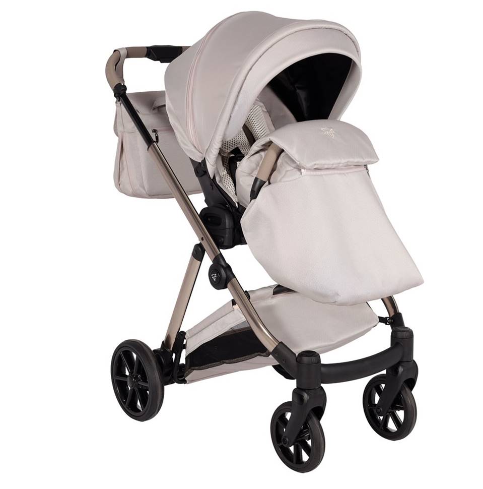 Spacerówka Junama Elegante 4w1 – regulowane oparcie i podnóżek dla komfortu dziecka