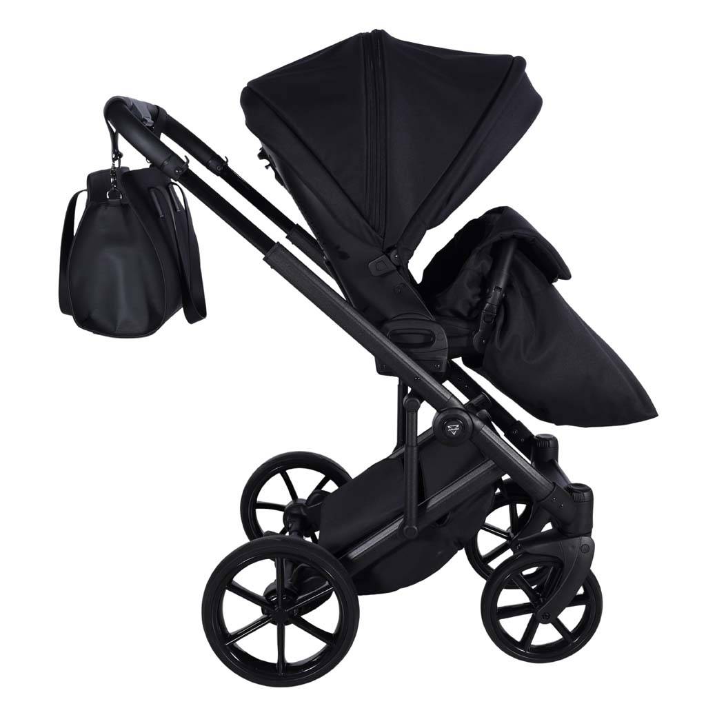 Junama Ellegante Termo 04 Black spacerówka czarna budka ochrona przed słońcem