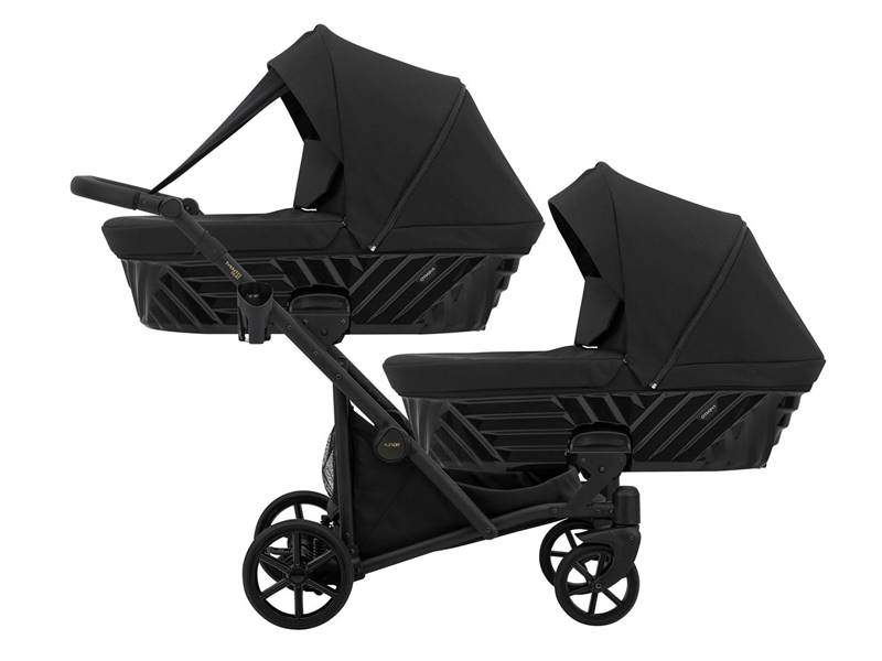 Ochrona przeciwsłoneczna w wózku bliźniaczym Ivento Duo - blenda