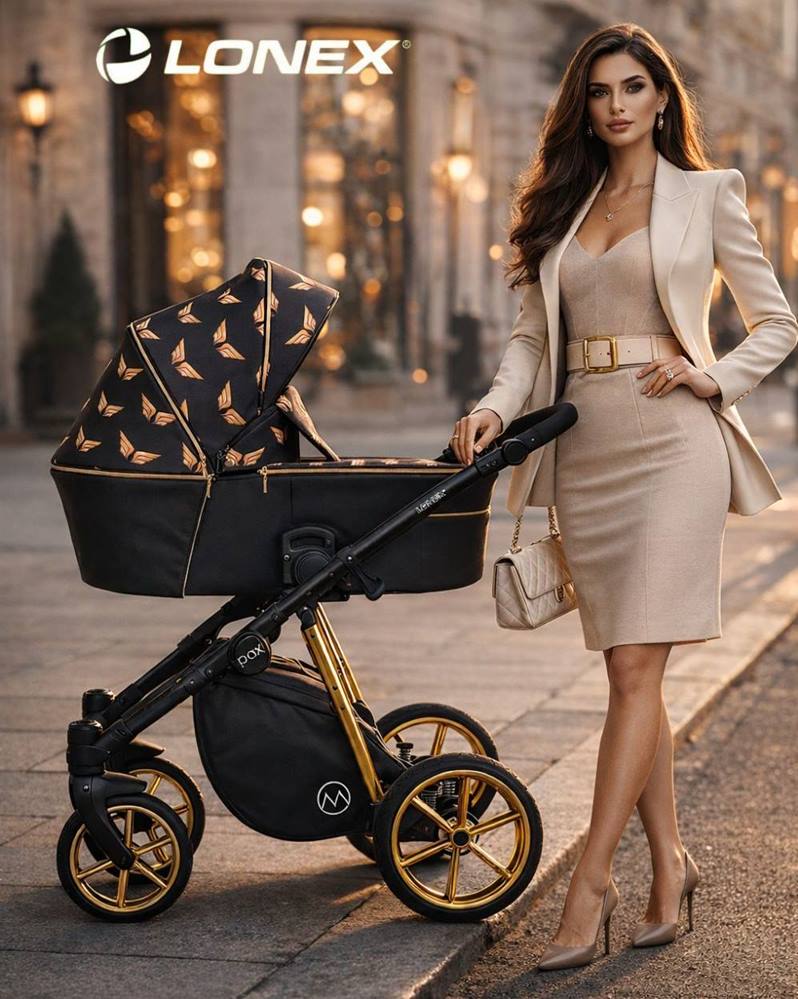 Czarny wózek 3 w 1 LONEX Pax Wings z złotymi skrzydłami w aranżacji lifestyle – elegancka sesja zdjęciowa podkreślająca styl i komfort.