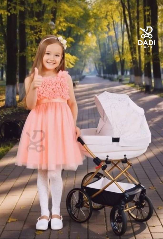 Junama doll stroller for toddlers – white retro doll pram, easy to fold and perfect for imaginative play, available at Dadi-Shop